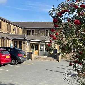 Western Bradford Guide Post 3*, Bradford (West Yorkshire) United Kingdom